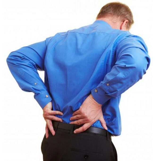 болки в гърба с лумбална остеохондроза
