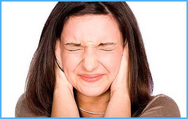 шумът в главата на жената е един от признаците на цервикална остеохондроза